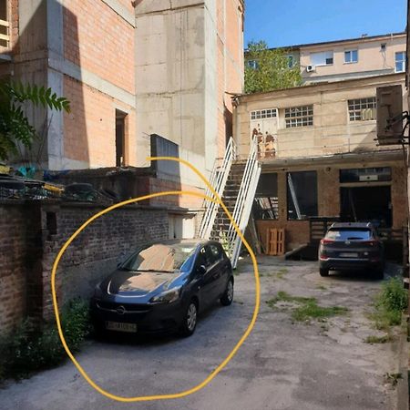 Studio Apartment "Savski Trg" Beograd Bagian luar foto