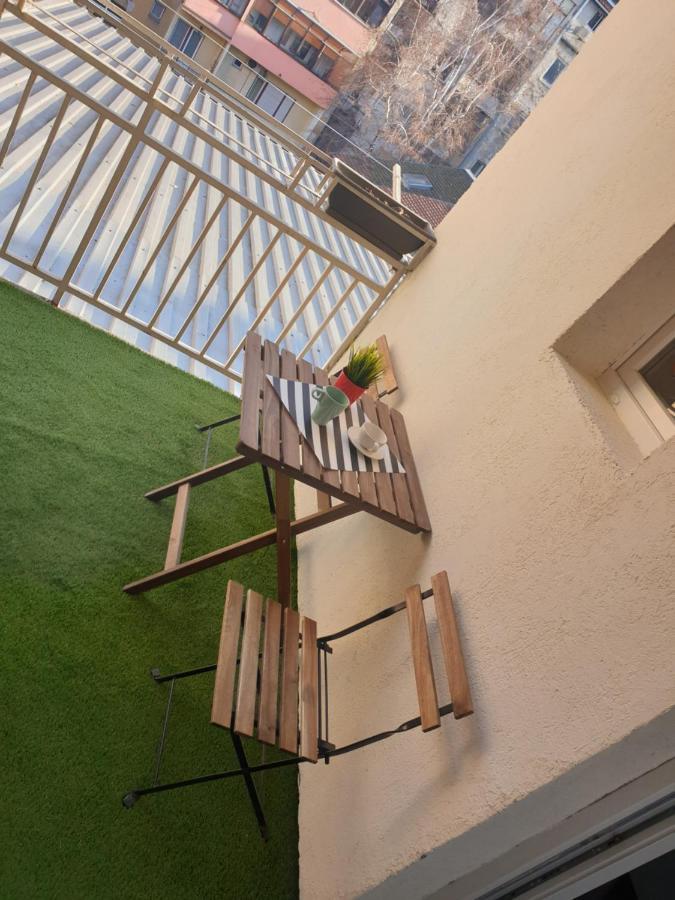 Studio Apartment "Savski Trg" Beograd Bagian luar foto